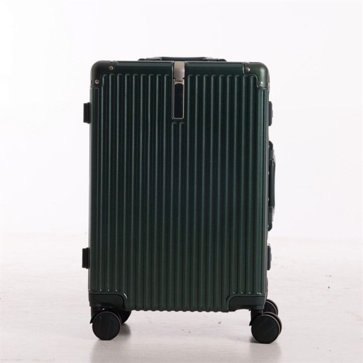 بهترین چمدان های سخت